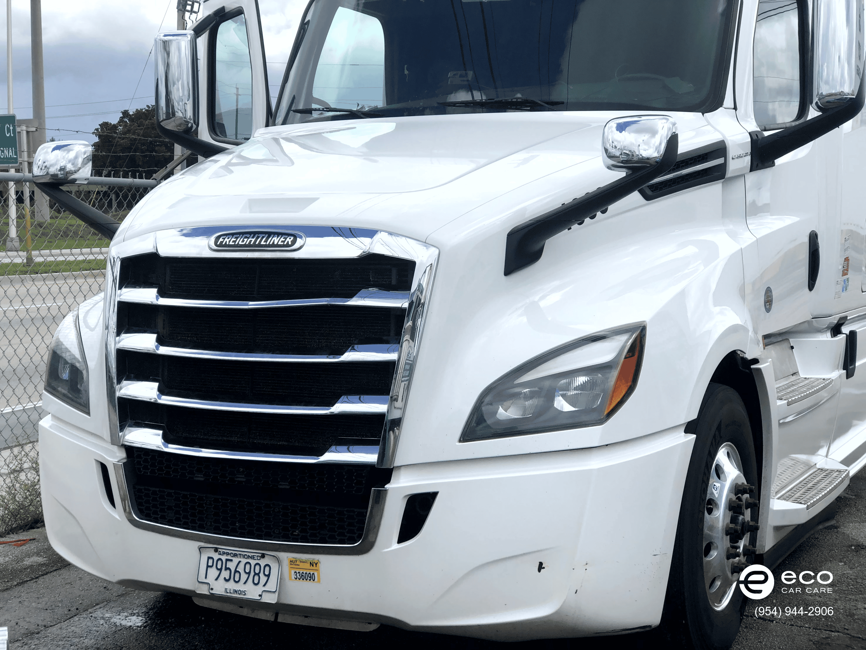 Semi-Truck Detailing