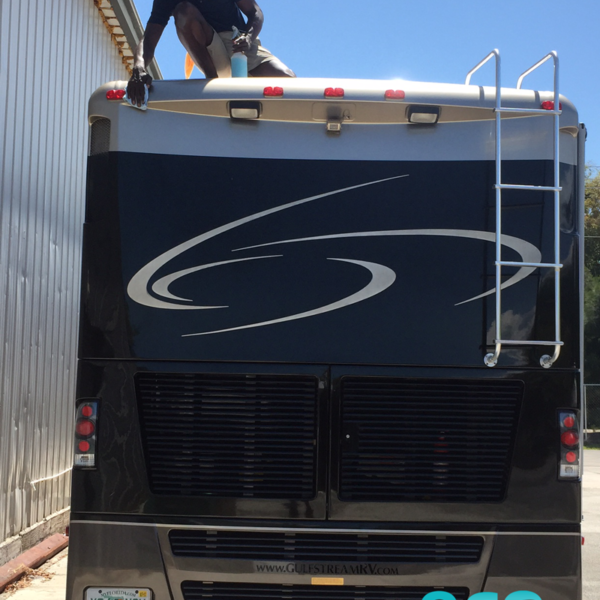 RV Detailing Florida Mobile RV Detailing 30 40ft Call (954) 9442906