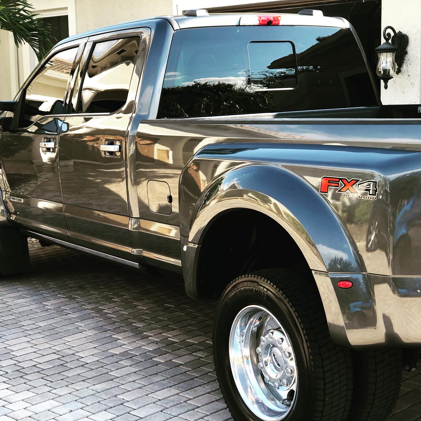 Paint correction single stage for Trucks (in shop only)
